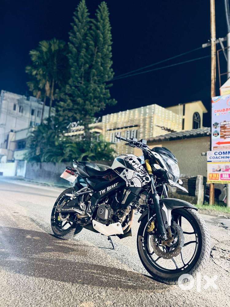 NS200 2018 MODEL SNGLE OWNER