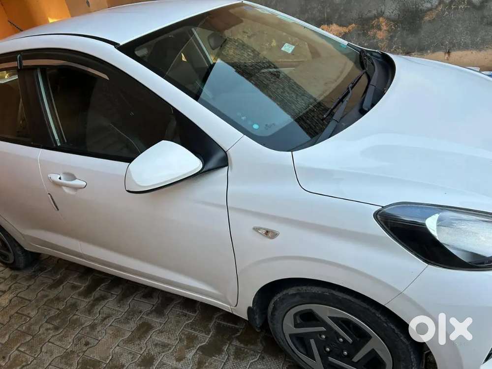 Hyundai Aura 2023 CNG & Hybrids 57000 Km Driven