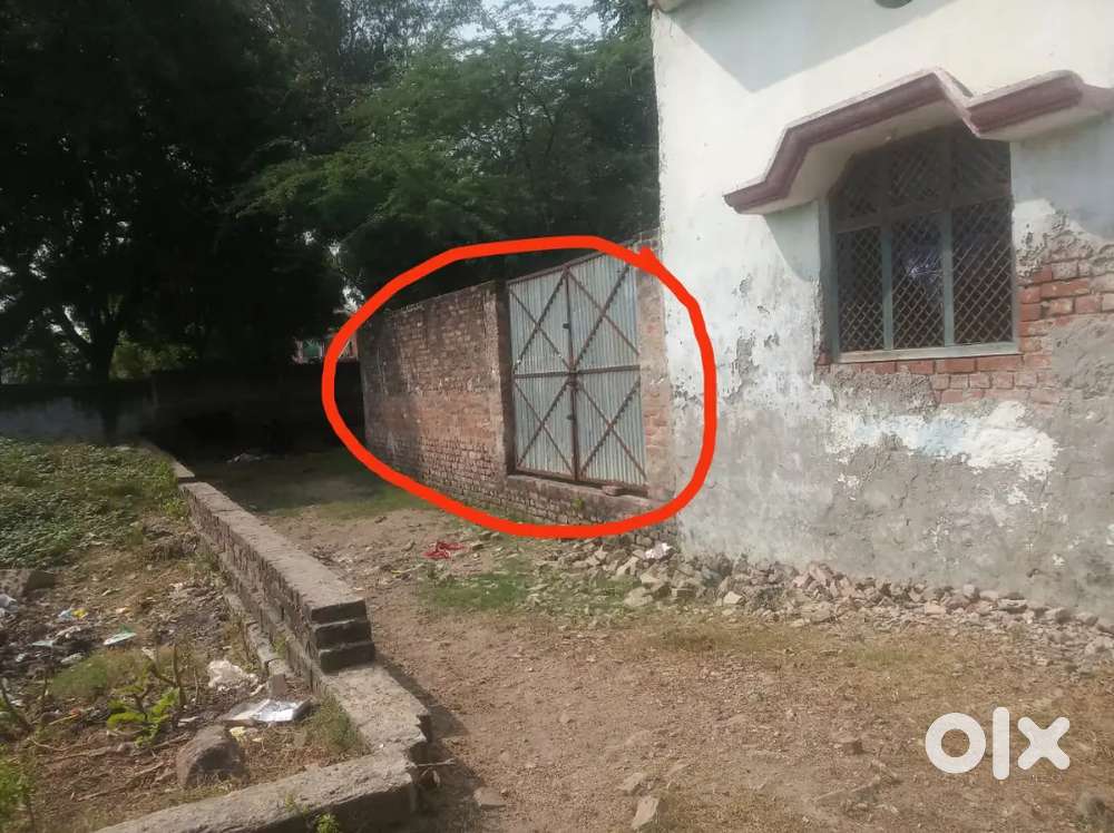 Barabanki City k ander 1100 sq ft plot Urgent Sale