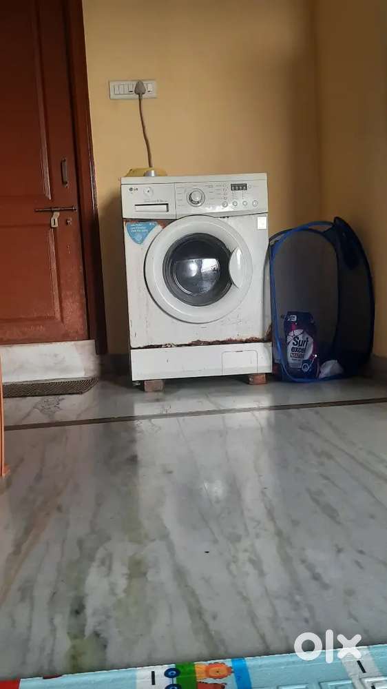 Front load fully functional washing machine