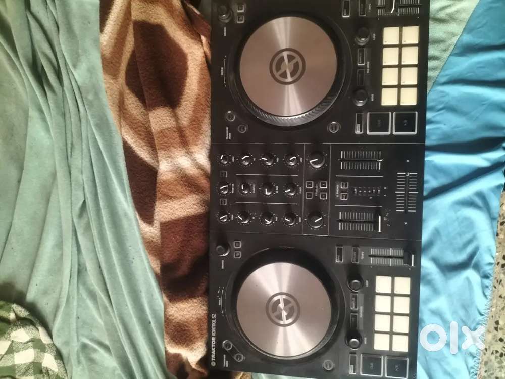 Dj controller tracktor