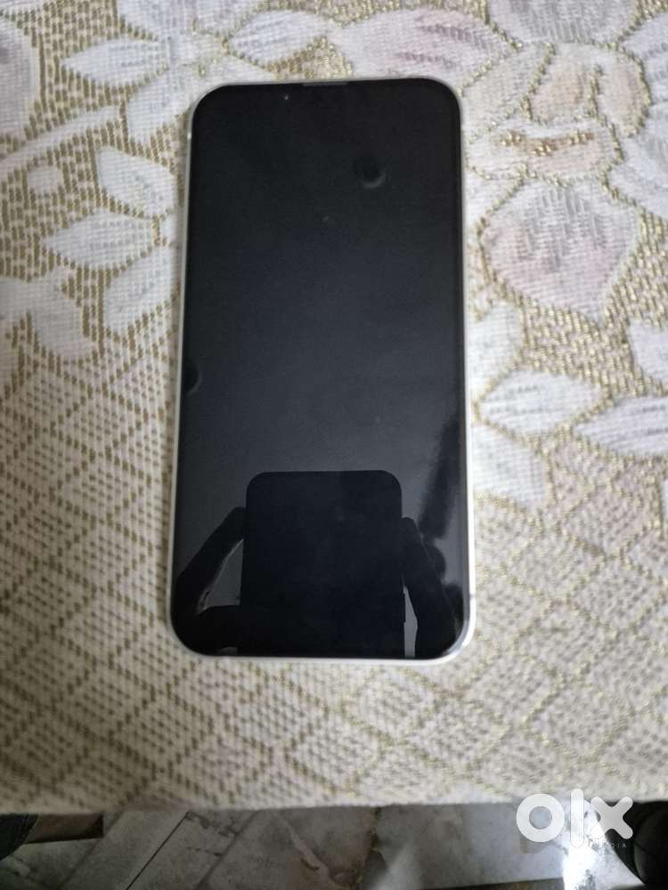 Iphone 13 white 128 gb
