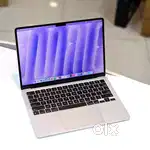 Apple MacBook Air M3 13 (Apple M3 Chip, 16GB, 256GB, MacOS)