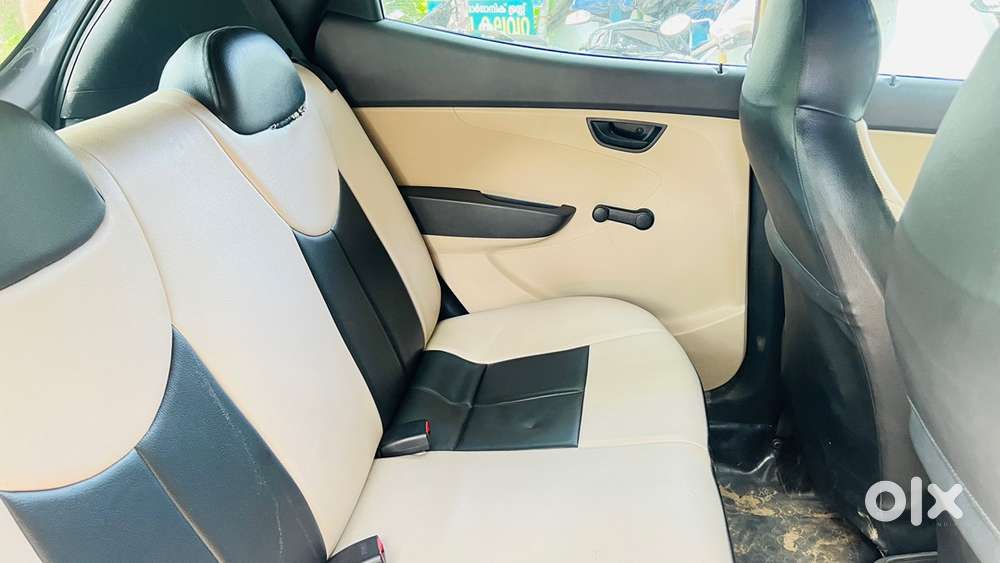 Hyundai EON 2017 Petrol Well Maintained