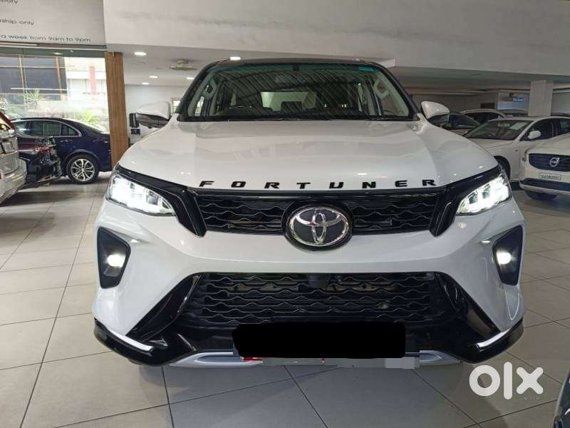 Toyota Fortuner Legender 4X4 AT 2.8, 2023, Diesel