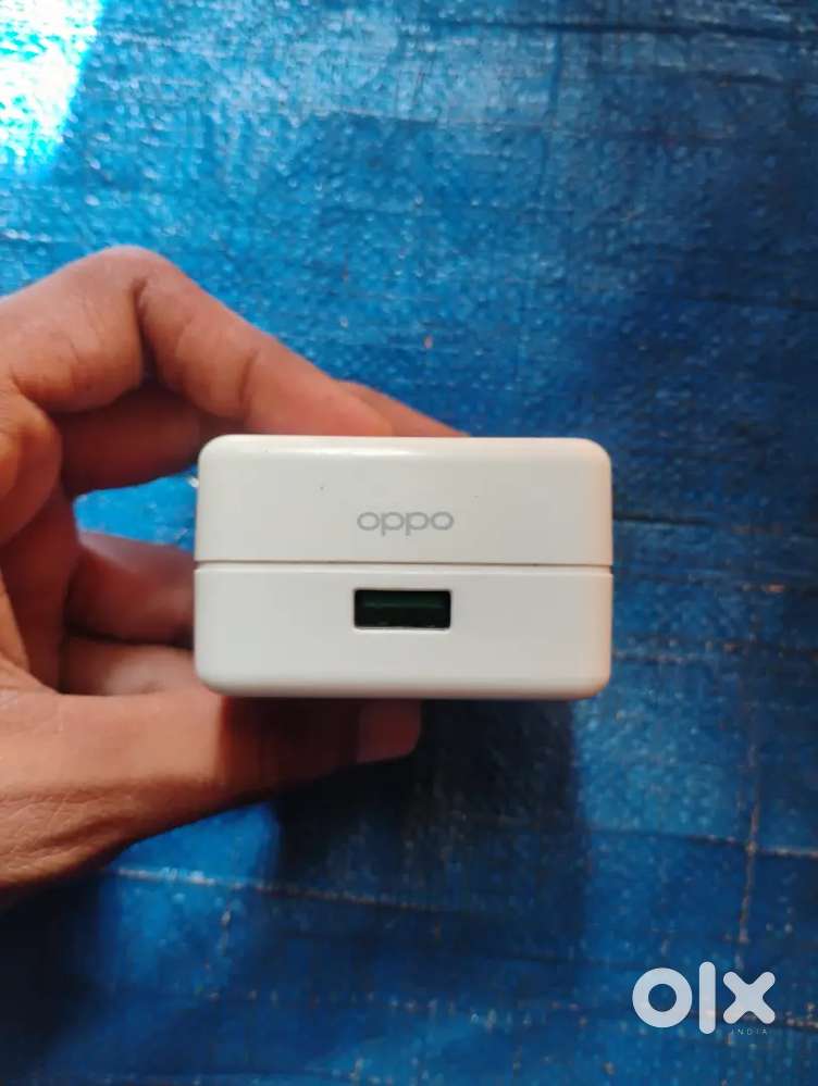 Original Oppo adapter 30W