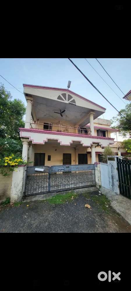 3 BHK PARTIALLY FURNISHED INDEPENDENT HOUSE RENT AT EDAPPALLY UNICHIRA