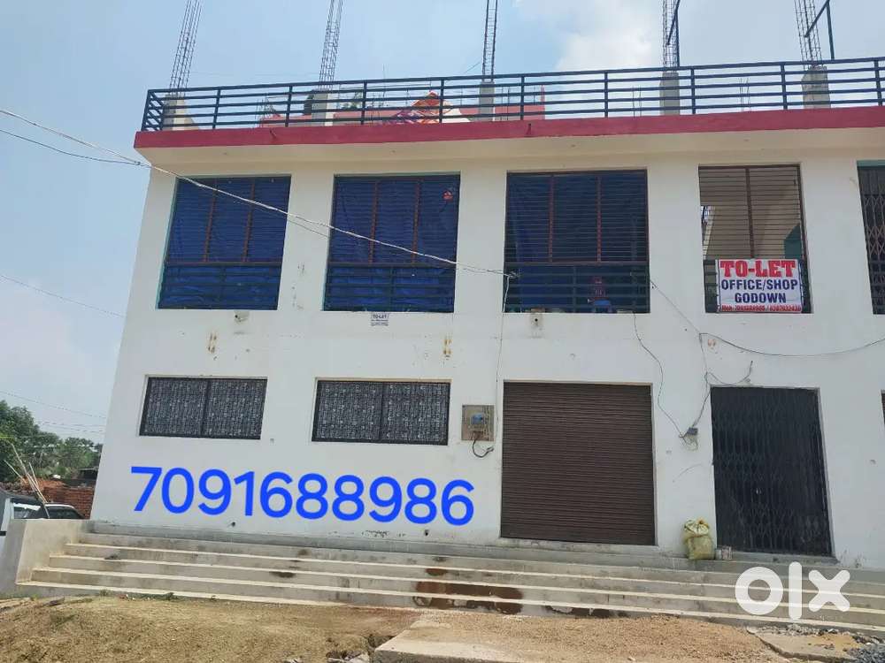 TO-LET for Office/Godown/Shops