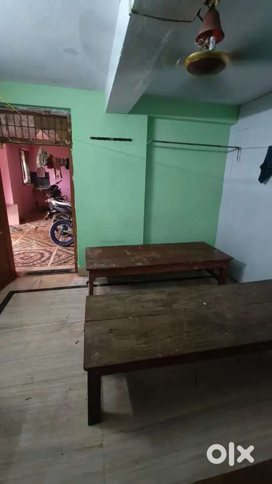 Ghadei niwas pg for gents