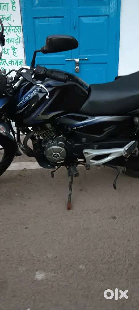 Very Good condition,, blue colour,, average 55/km,,high security no.