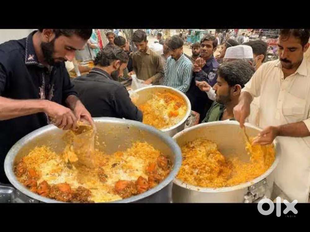 Kitchen Helper की आवश्यकता है in noida.