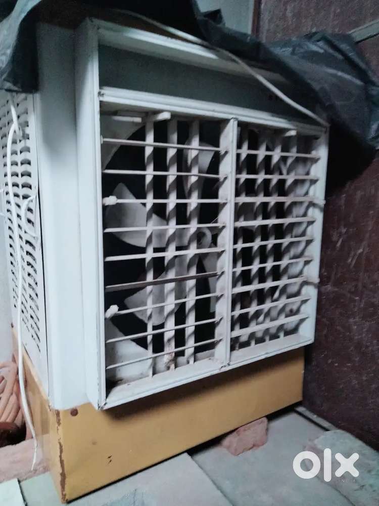 2 Cooler Iran Body Good condition