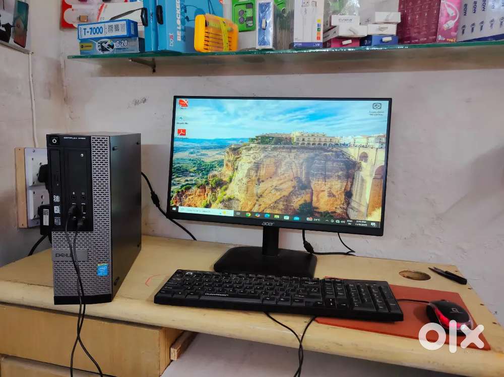 Dell i5 4th generation 8gb ram 256 gb ssd with acer 22 inch monitor