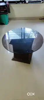 Tea poy tea table
