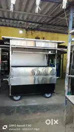 Vada pav shop