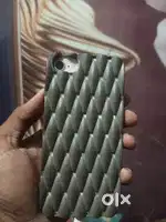 iPhone 8 all orginal but sim not working