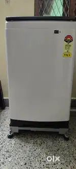 Samsung washing machine  with stand 5 star rating and 1 year warranty
