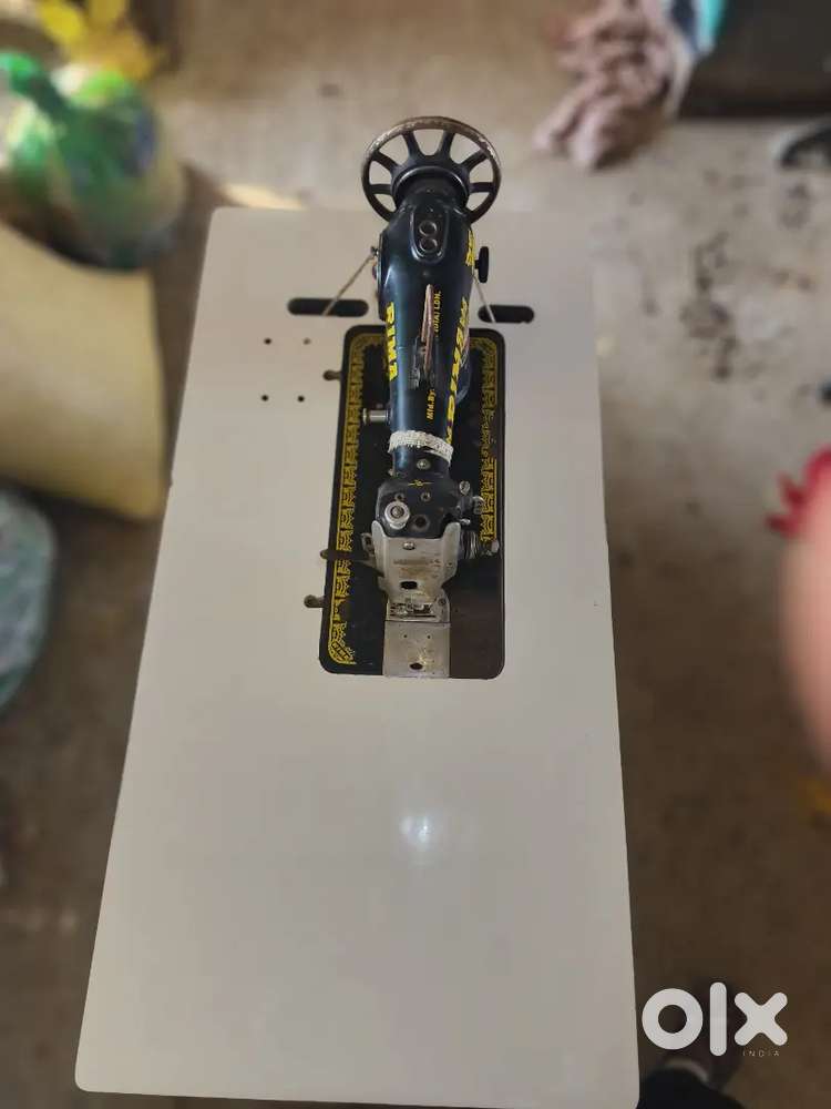 Silay machine( bada wala hai)