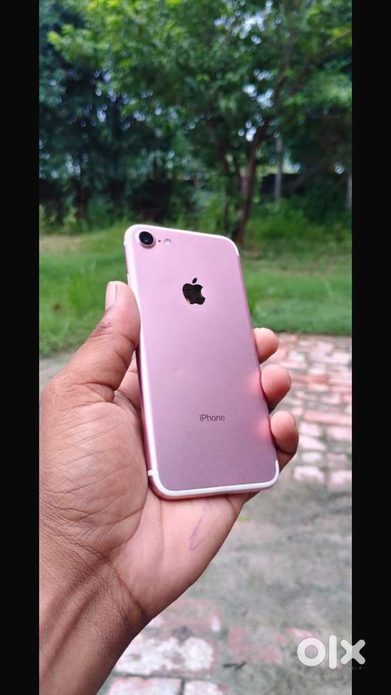 I phone 7  new jaisa