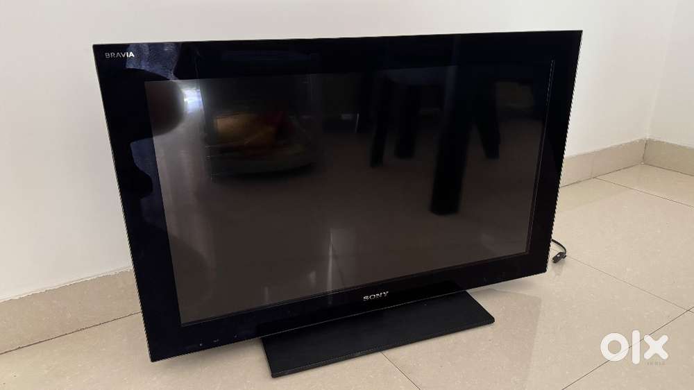 Sony Bravia 32” LCD TV