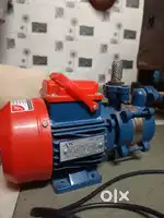 Regenerative self priming pump