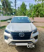 Toyota Fortuner 2023 Petrol Well Maintained