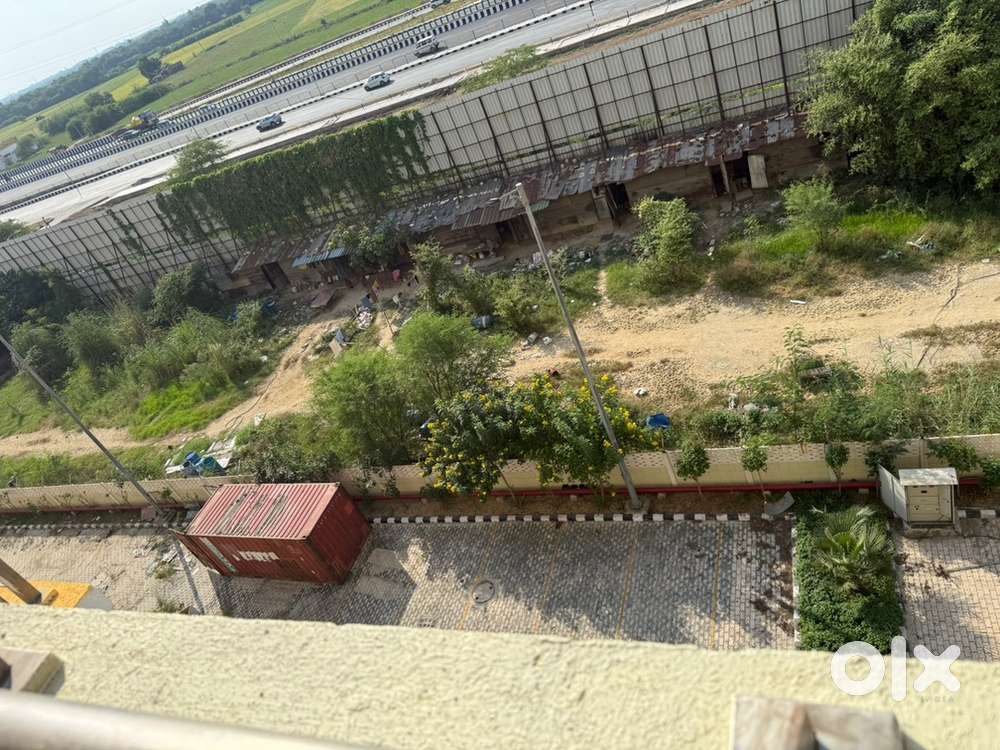 DDA Flats Green facing loknayak puram bakarwala bakkarwala