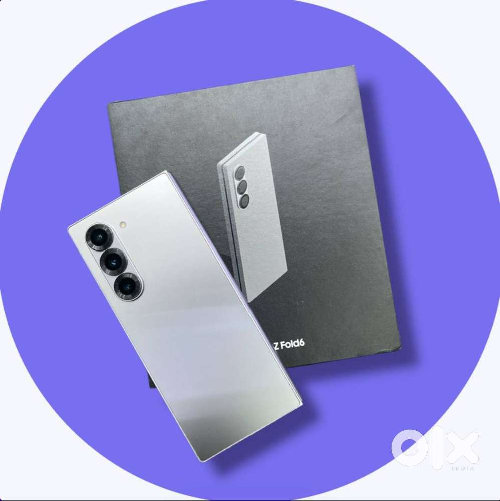Samsung Galaxy Z Fold 6 12GB/256GB Indian Unit Sliver Box & Cable