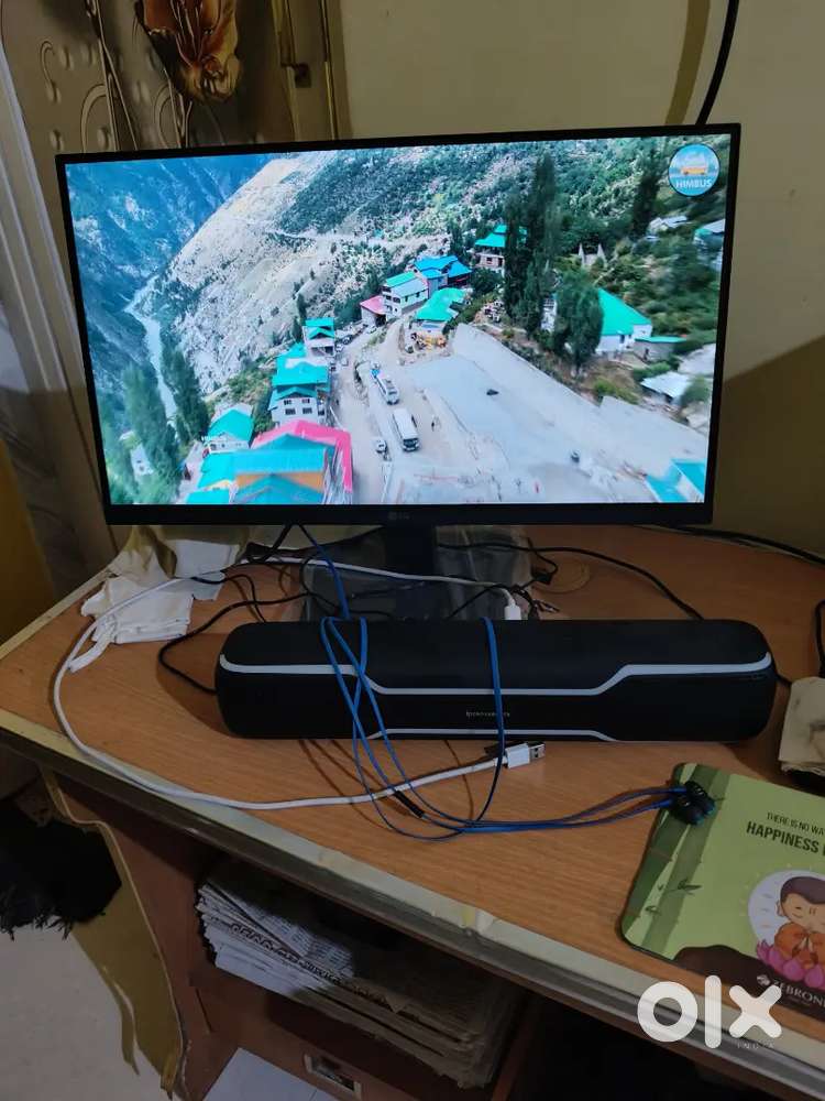 LG 22 inch FHD monitor under under 3 years warrantee