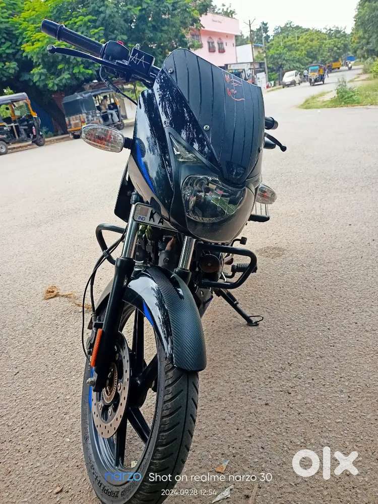 Pulsar 150 BS6