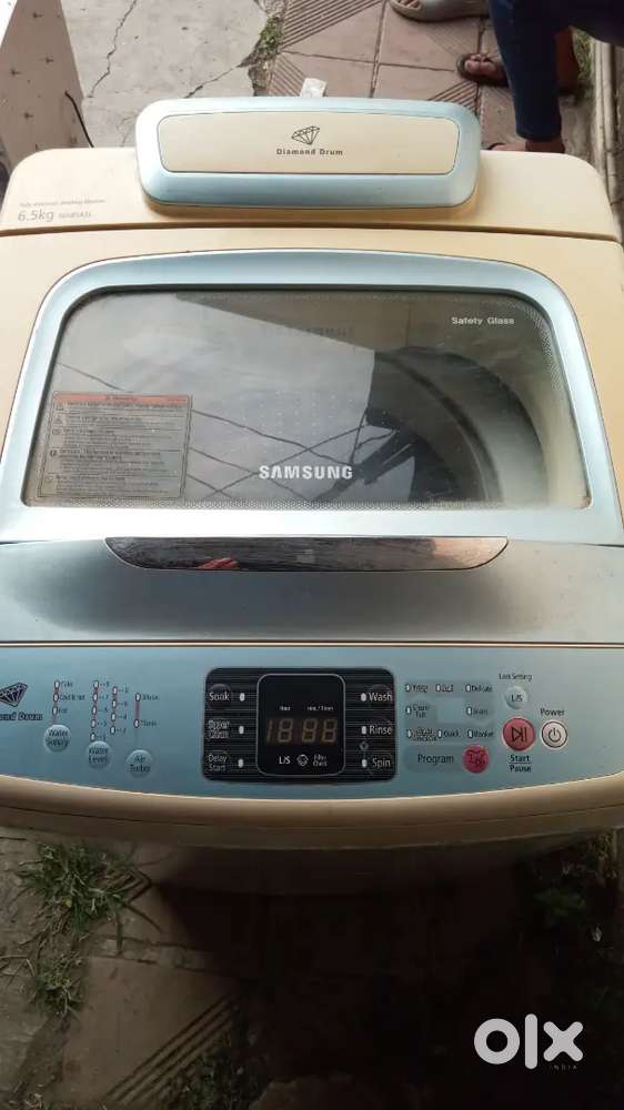 Washing machine+ fridge available On Rent