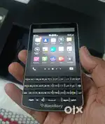 Blackberry Porsche Design -(New)