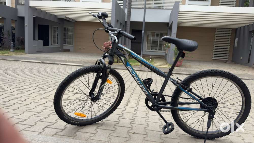  Schwinn Boys’ Bicycle – Imported from USA – Excellent Condition!