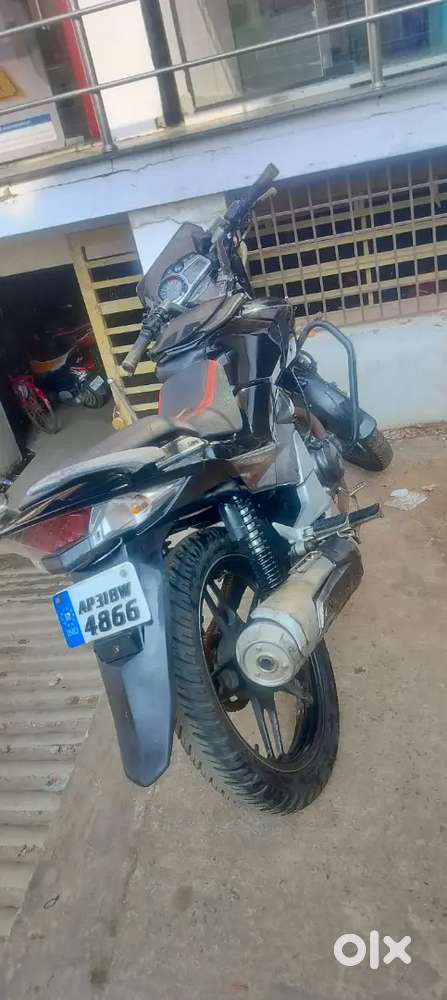 HERO HONDA CBZ XTREME(2012)