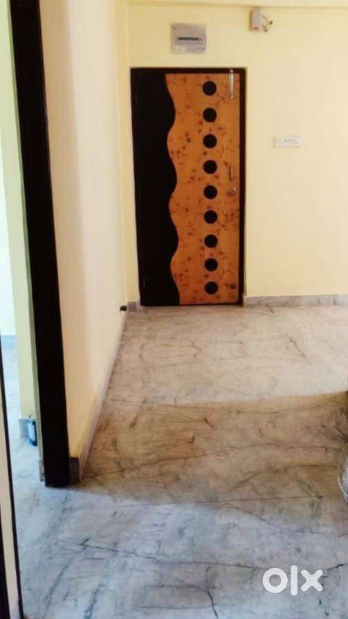 Nayabad - 3BHK Excellent Location Ready to Move Spacious & 3 Side Open