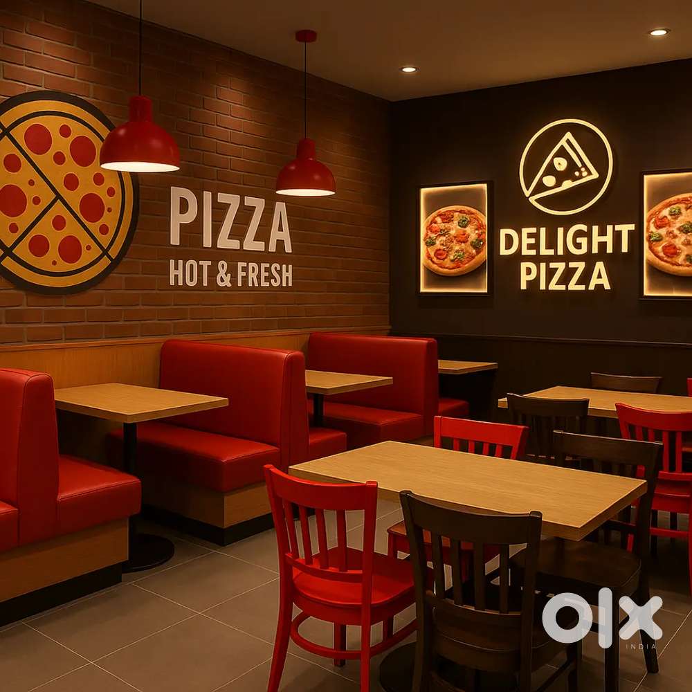 Pizza restaurant worker