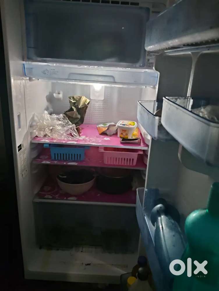 Samsung 3 Star 168 litr Fridge