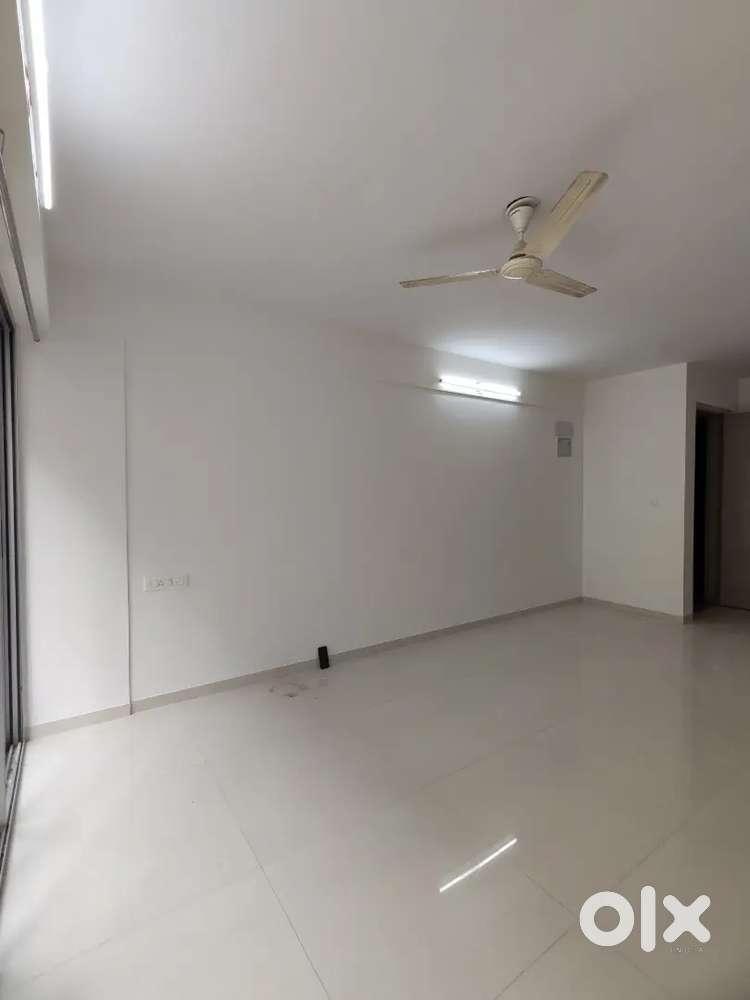 3bhk flat for rent at vip road