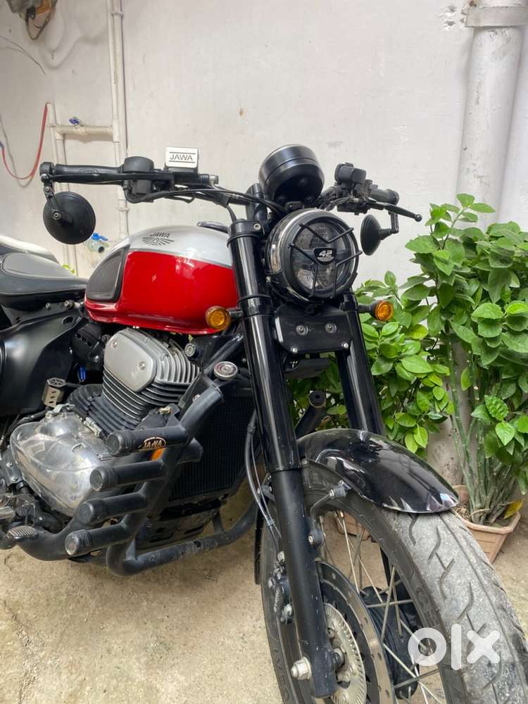 JAWA 42 BOBBER