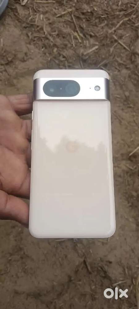 Google pixel 8