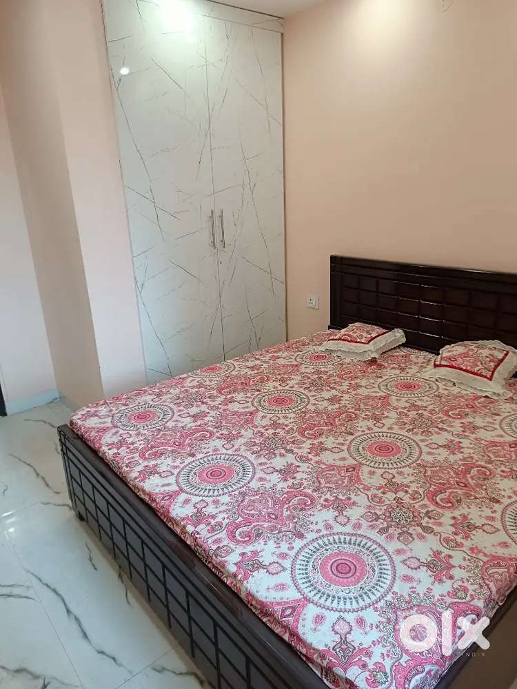 Luxury property Free hold side ready to move