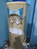 Field water freezer