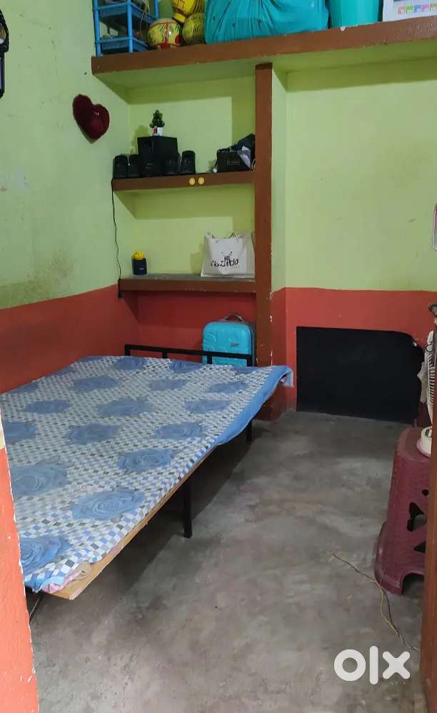 Single room for boys boring canal road 5000 price