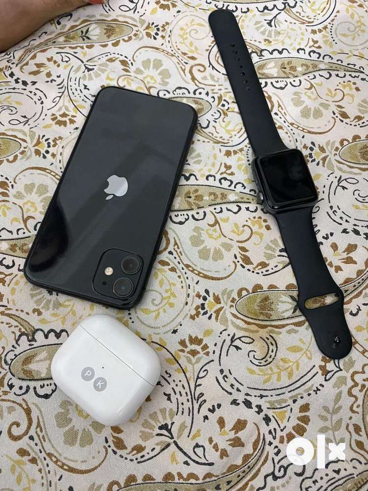 Iphone 11 (128GB) + Air Pods 3 (Customized) and Apple Watch Series 3