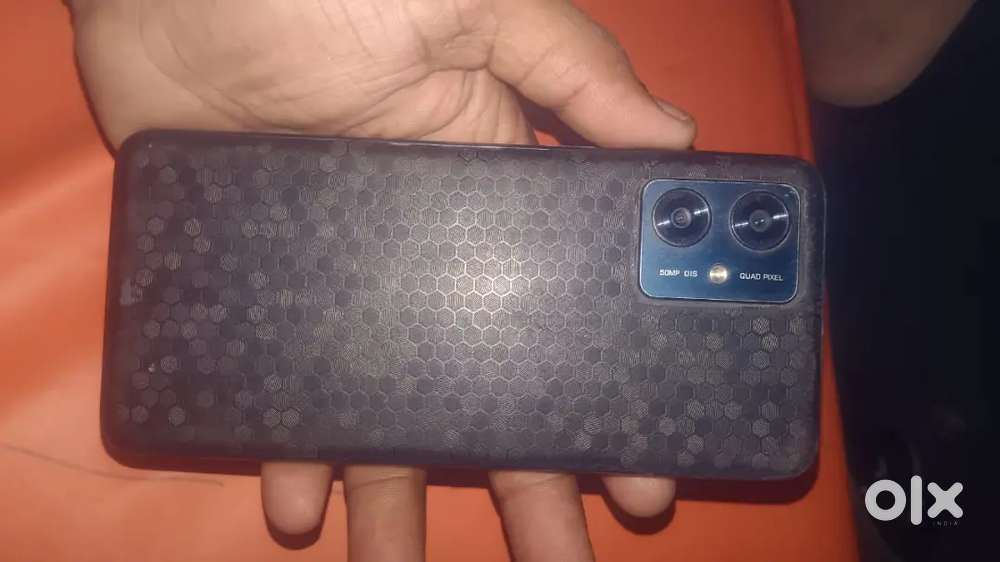 I want to sale my motorola g54( 8/128).  I need money argently
