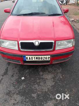Skoda octavia 1.9 TDI Rider, 2006 model Red color