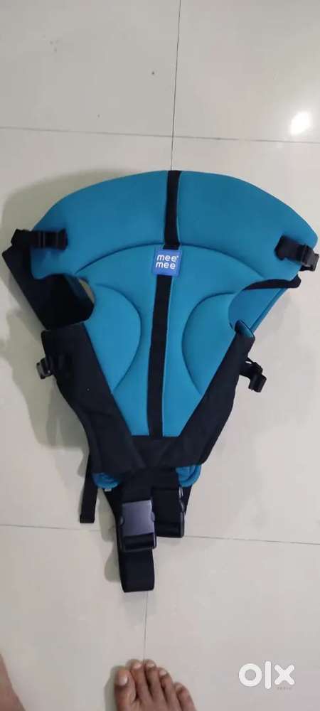 Baby Bath tub & Baby carrier