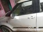 Maruti Suzuki Swift 2011 Diesel 132000 Km Driven