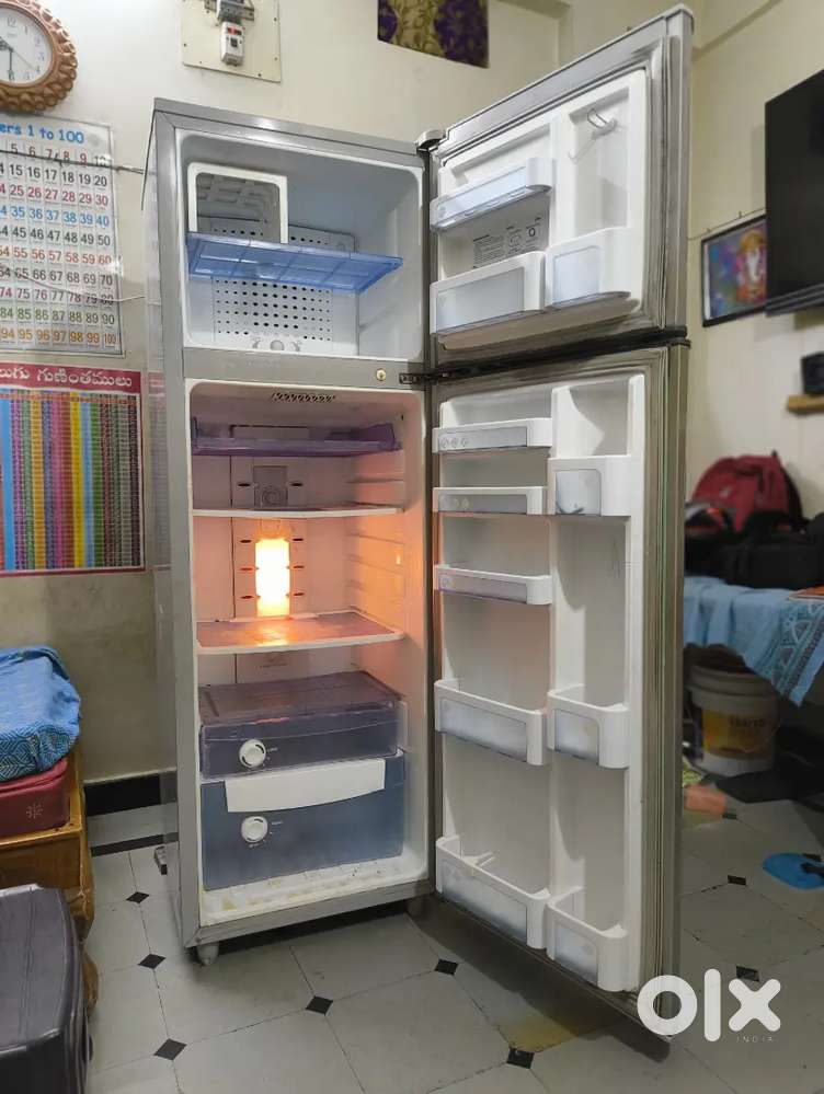 Godrej duble door fridge working very well