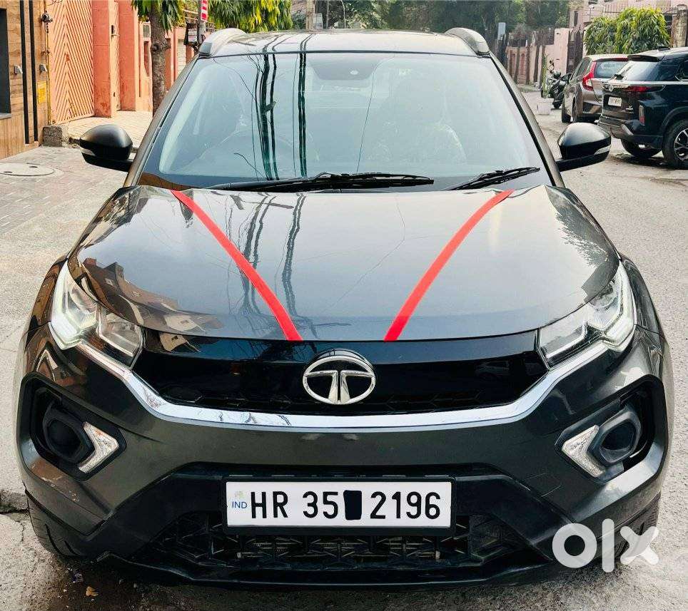 Tata Nexon 1.2 Revotron XM (S), 2023, Petrol